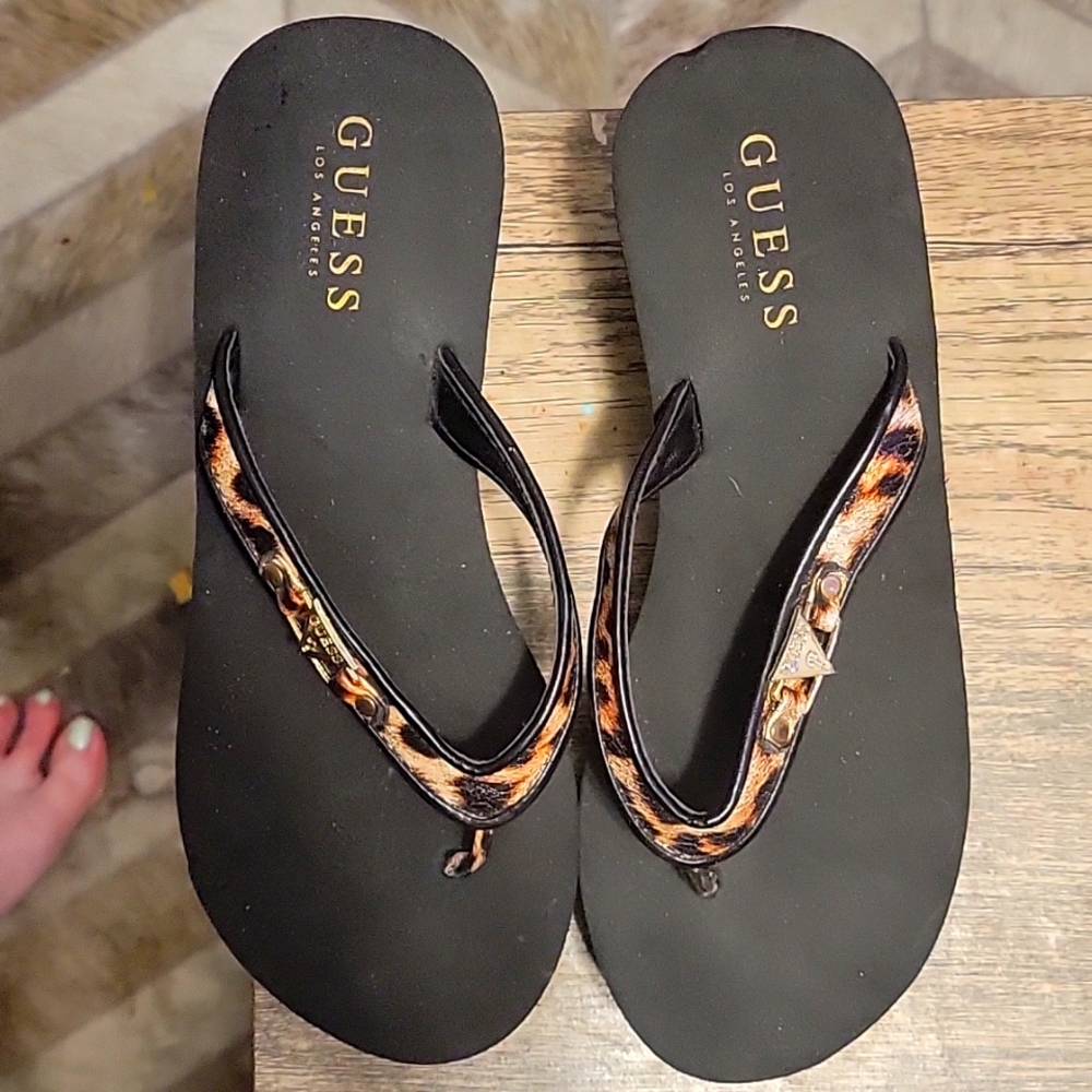 Guess Sandals
